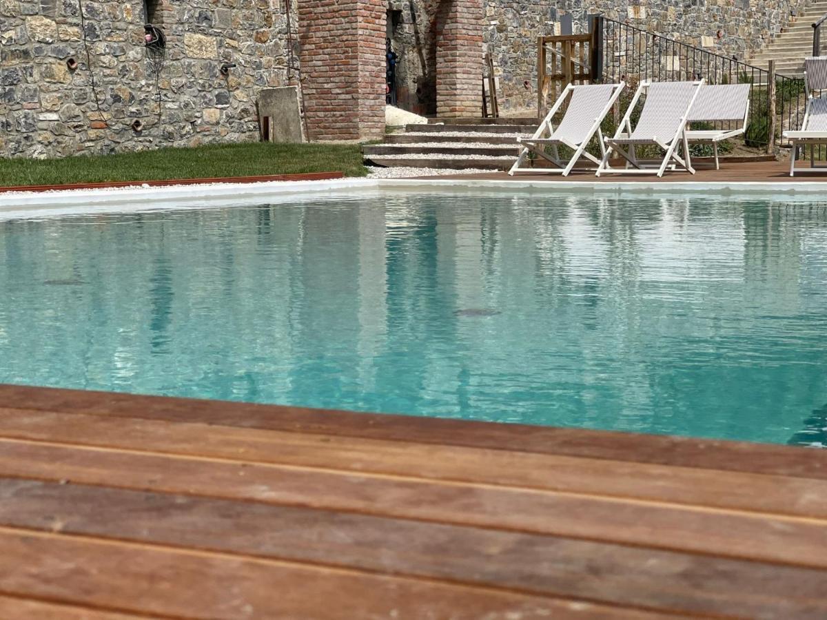 פוסדינובו Agriturismo La Burlanda מראה חיצוני תמונה